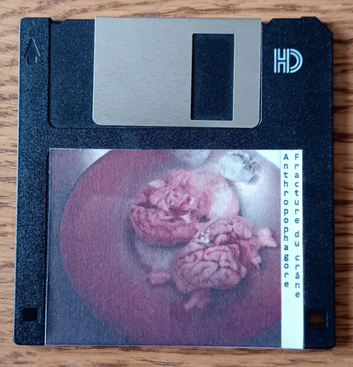 Anthropophagore : Fracture du Crâne